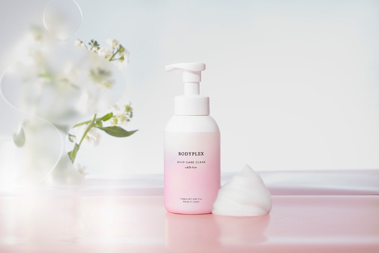 泡で、透明感。イガリシノブさん監修、全身使えるフェムケアソープ新発売。