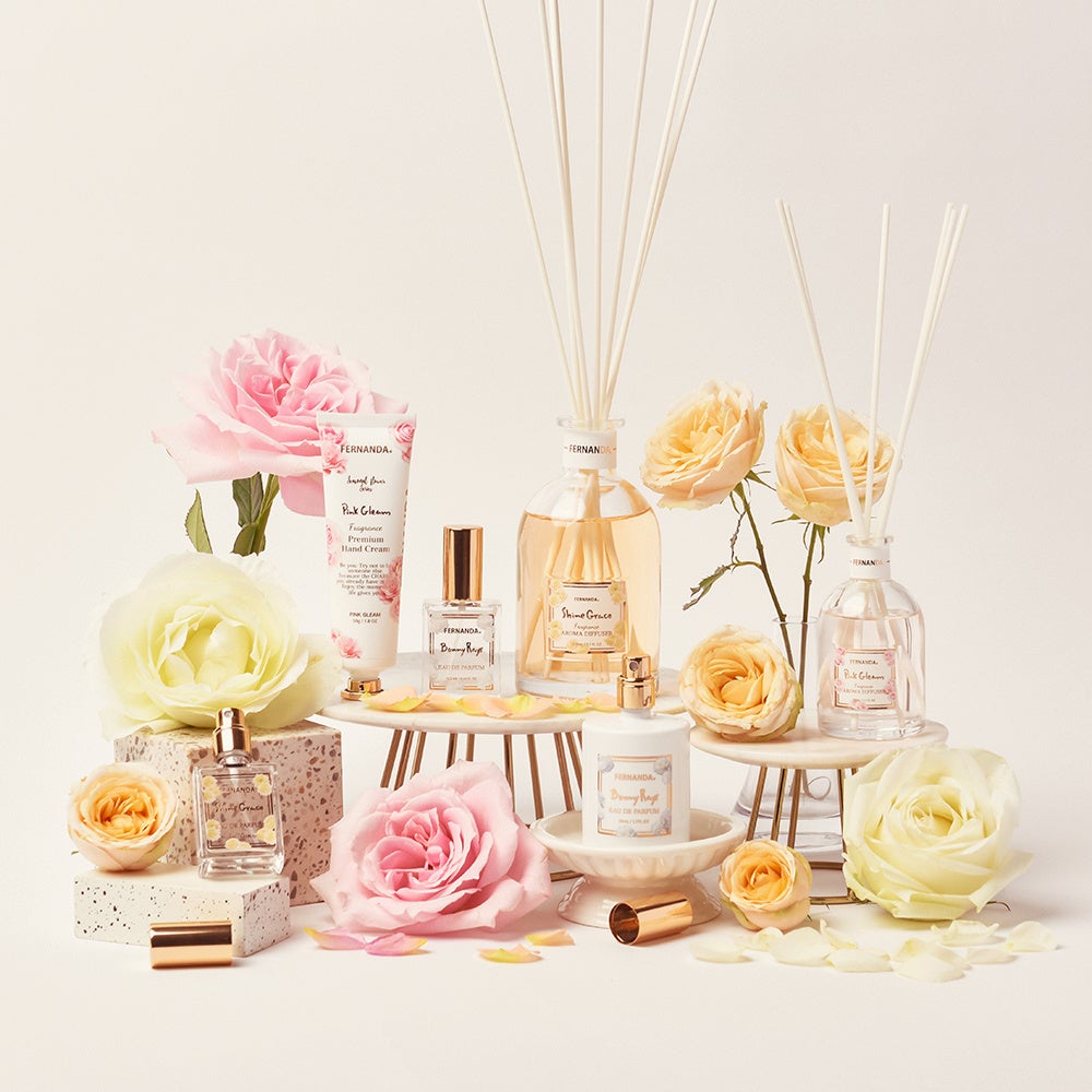 国産バラを贅沢に使用した3種のバラの香り、「ローズ コレクション」が新登場