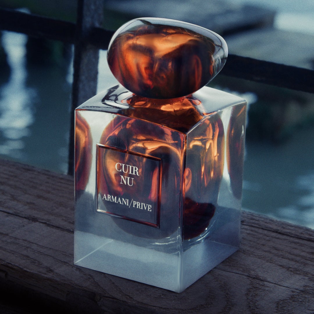 【アルマーニ ビューティ】「アルマーニ プリヴェ キュイール ニュ（ムラーノ エディション）」​​数量限定発売​