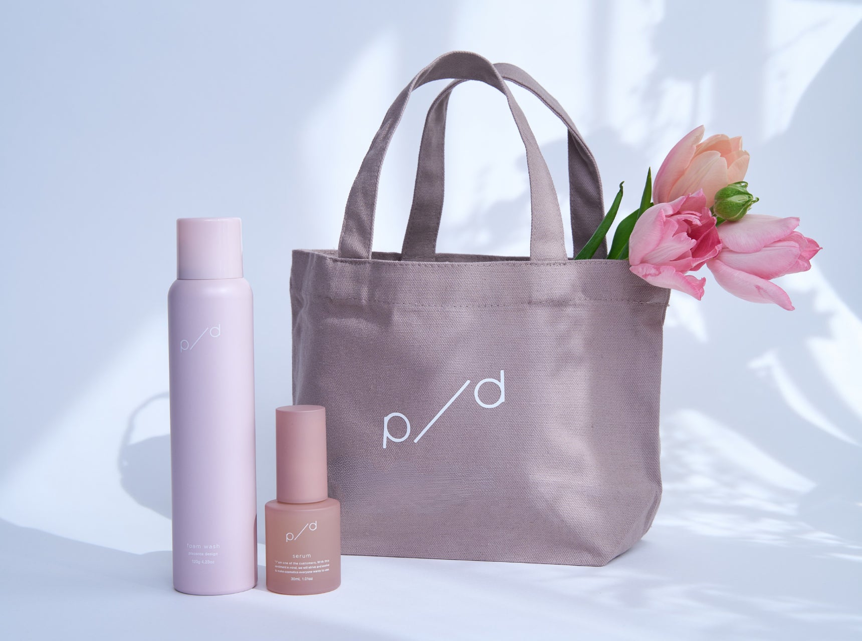 母の日に透明感と潤いを贈る。プラセンタ専門スキンケア p/d よりハリ・ツヤ肌へ導く数量限定「母の日 プラセンタでありがとうセット」2026年4月10日(金)より発売