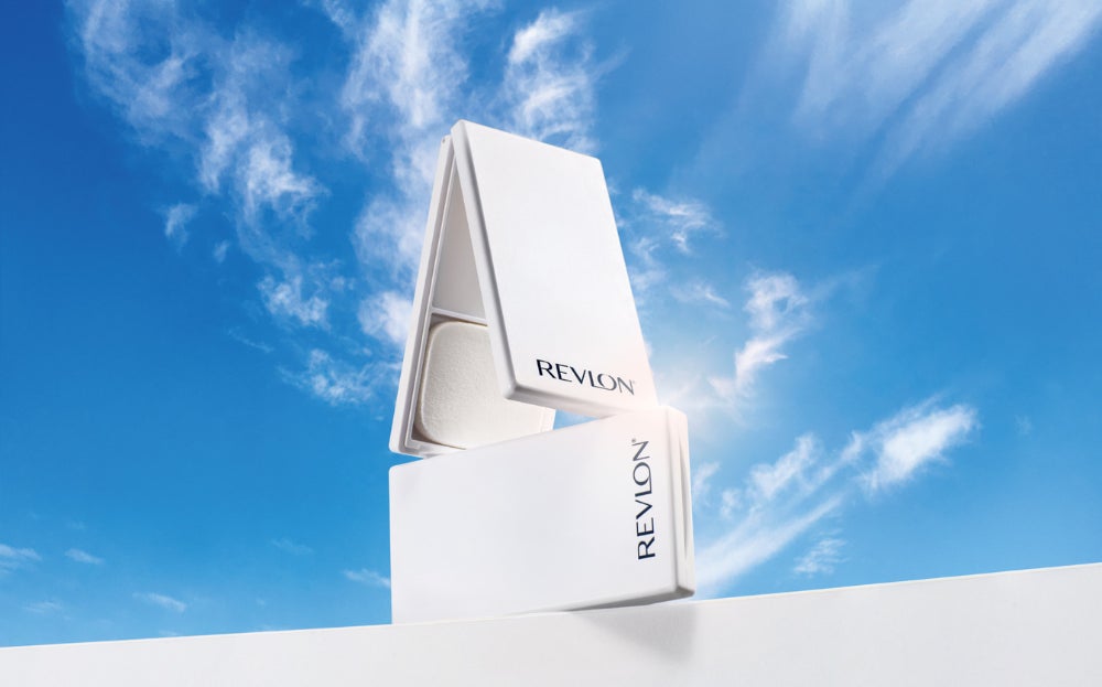 待望の復刻！レブロンのテカリ防止*バームがリニューアル 皮脂もテカリも“一瞬でオフ”。毛穴レス*な私がずっと続くメイク下地