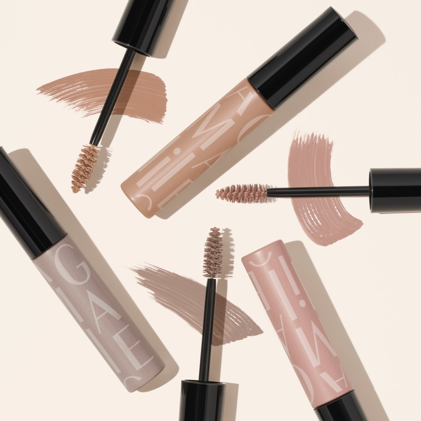 眉の”黒”印象を自然にチェンジ。マキアージュからサロン仕上げ眉マスカラ誕生。～2026年5月21日(木)発売～