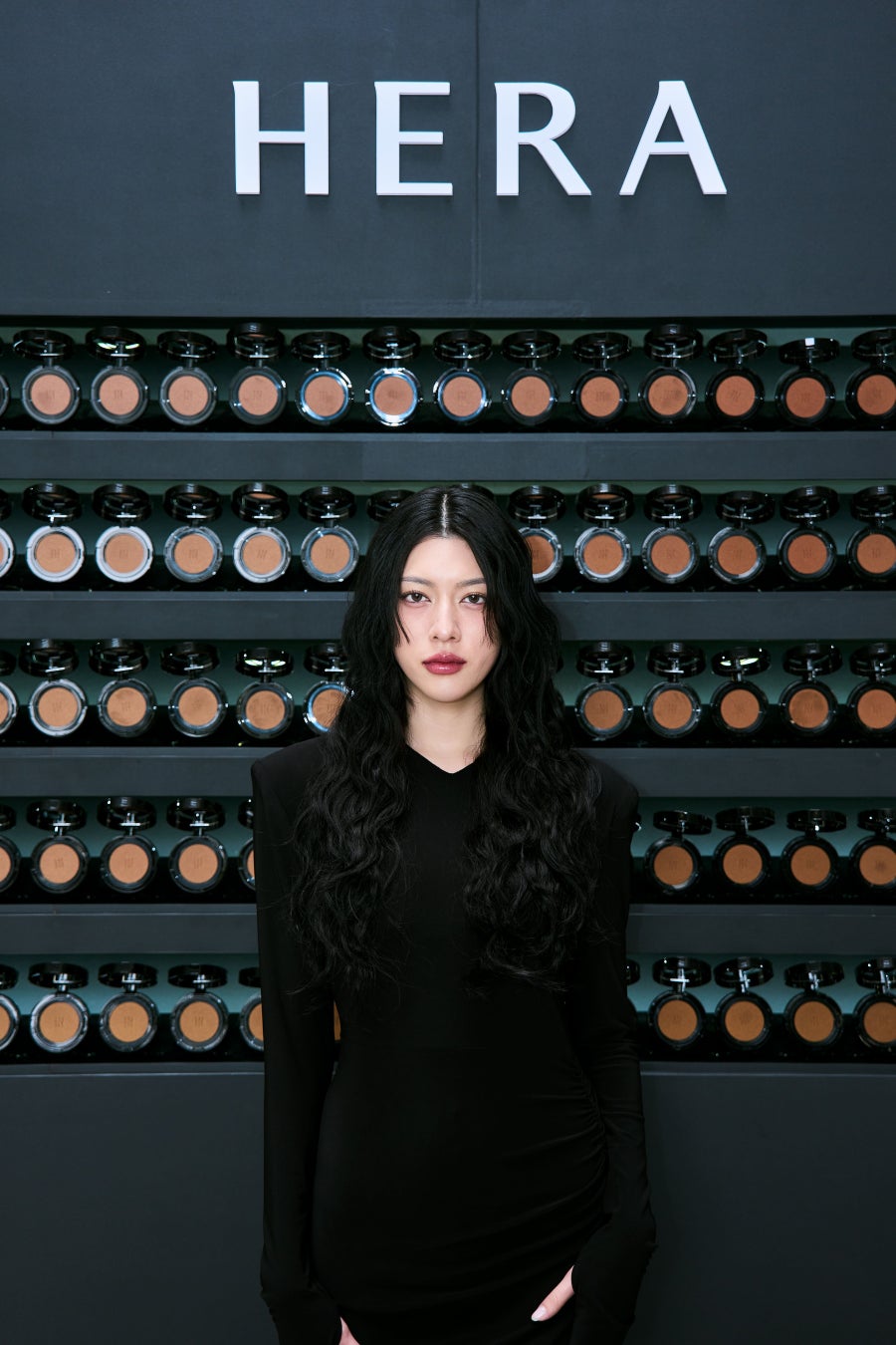 【HERA】韓国で８年連続No.1* を獲得する〈ブラック クッション ファンデーション〉の軌跡をたどるグローバルイベントを開催。アンバサダー Felixが登壇したほか、日本からも豪華ゲストが来場。