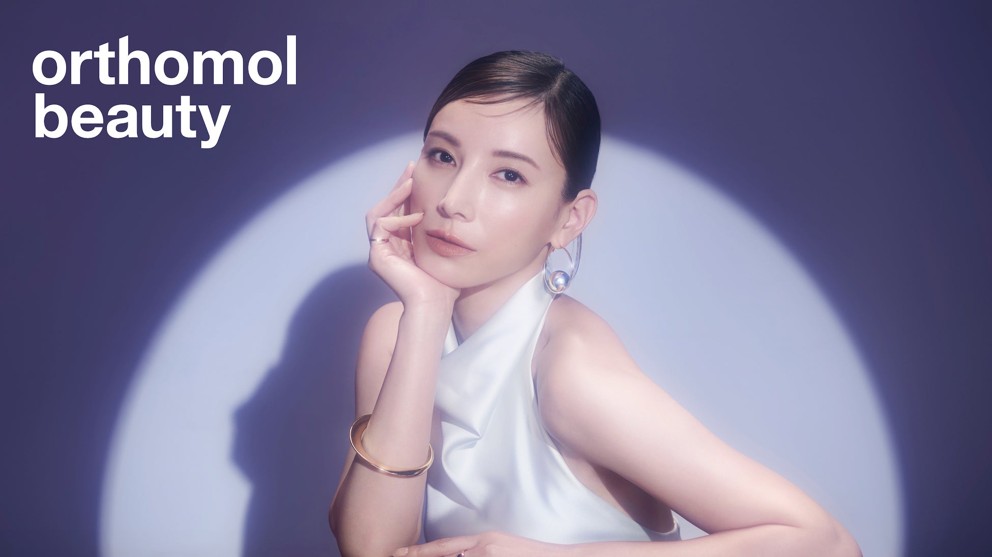 母の日に贈る、内側からの美と健康。「オーソモル ビューティ」アンバサダー「加藤あい」さんの新ビジュアルを同時公開。