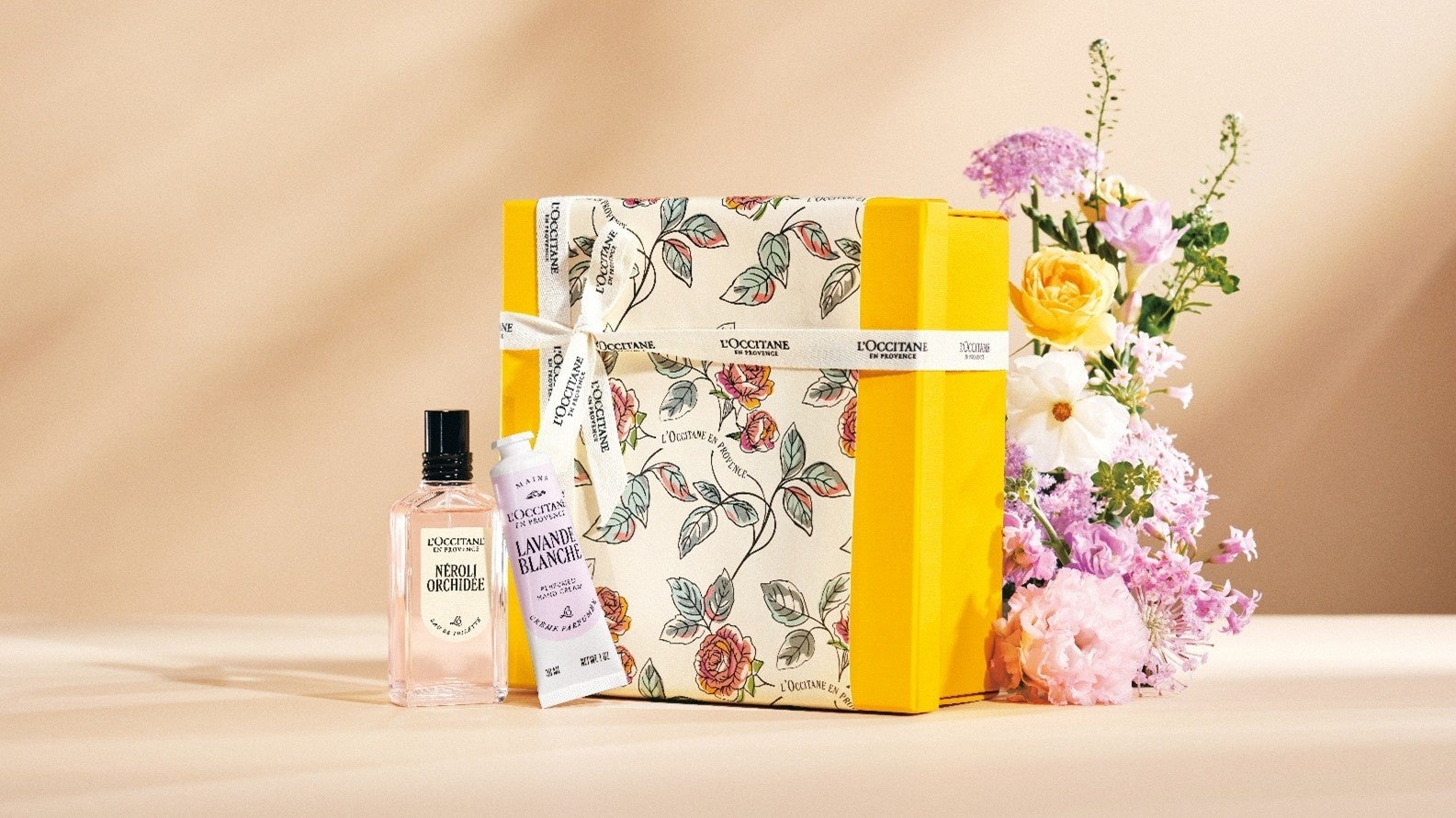 母の日に贈りたい、花の香りのギフトが限定登場。ラッピングも実施中。