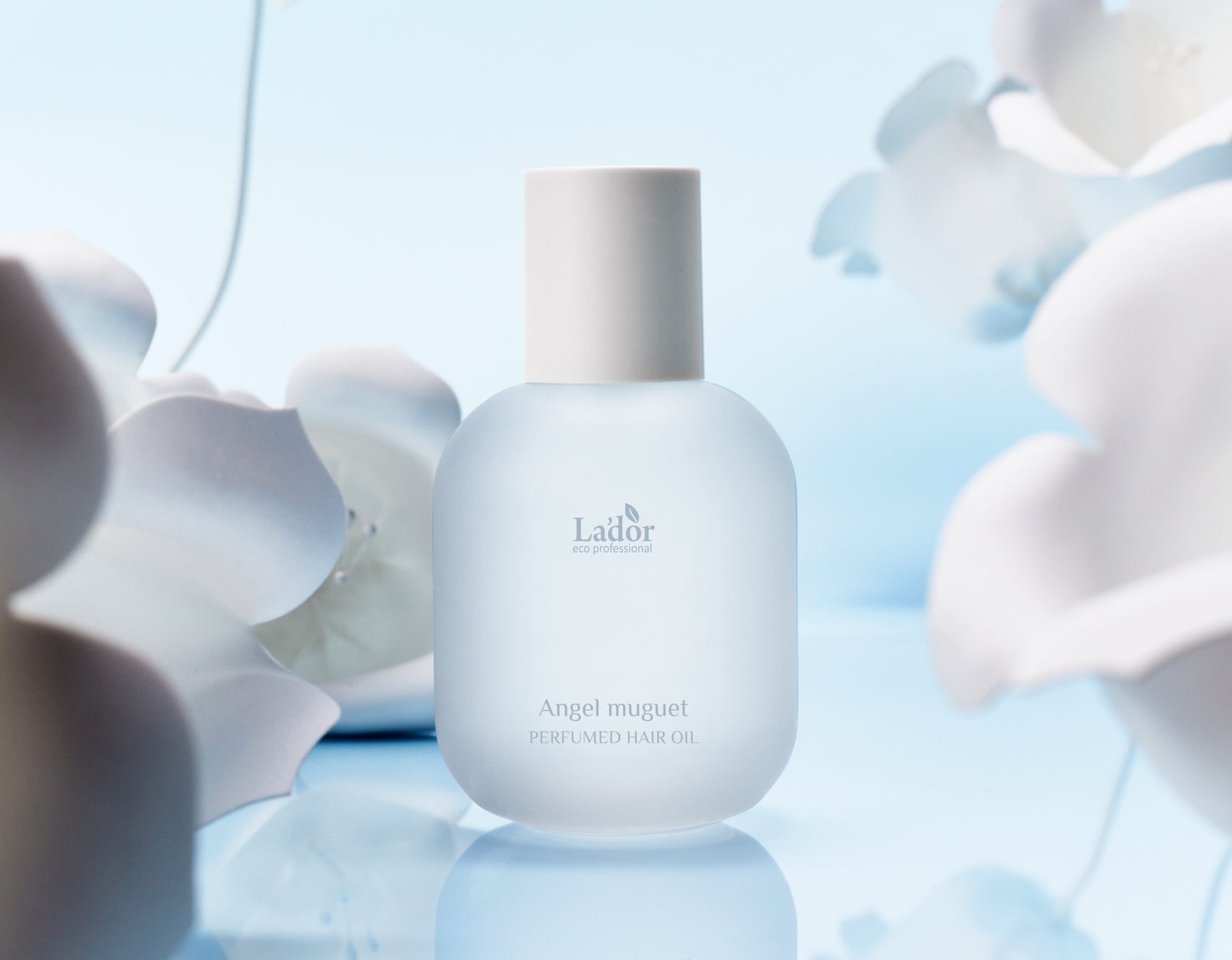 【LADOR(ラドール)】“まるで髪に塗る香水” スズラン香る新作ヘアオイル『エンジェルミュゲ』がVOCE書店付録に登場