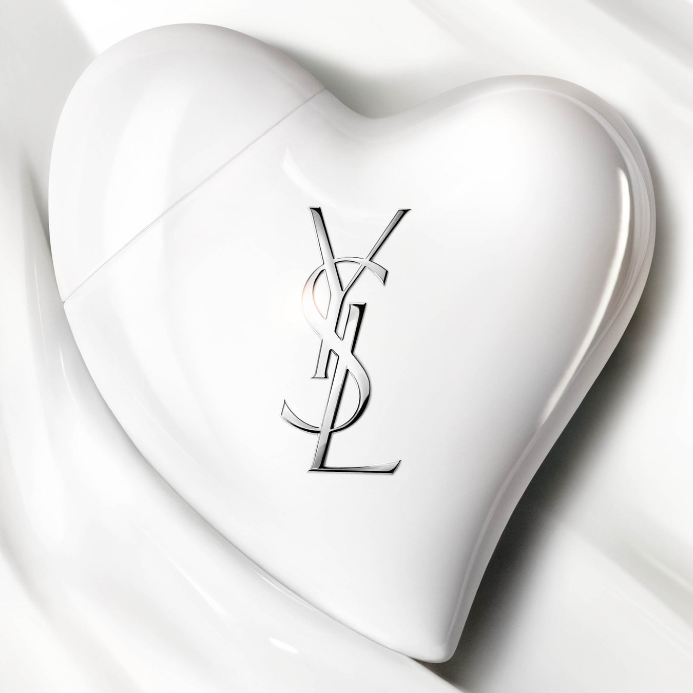 ”ハートのお守りクリーム”「ケアクラッシュ セラムクリーム」が、YSL BEAUTYのスキンケアカテゴリーにおける史上最高販売個数を誇る大ヒットアイテムへ。