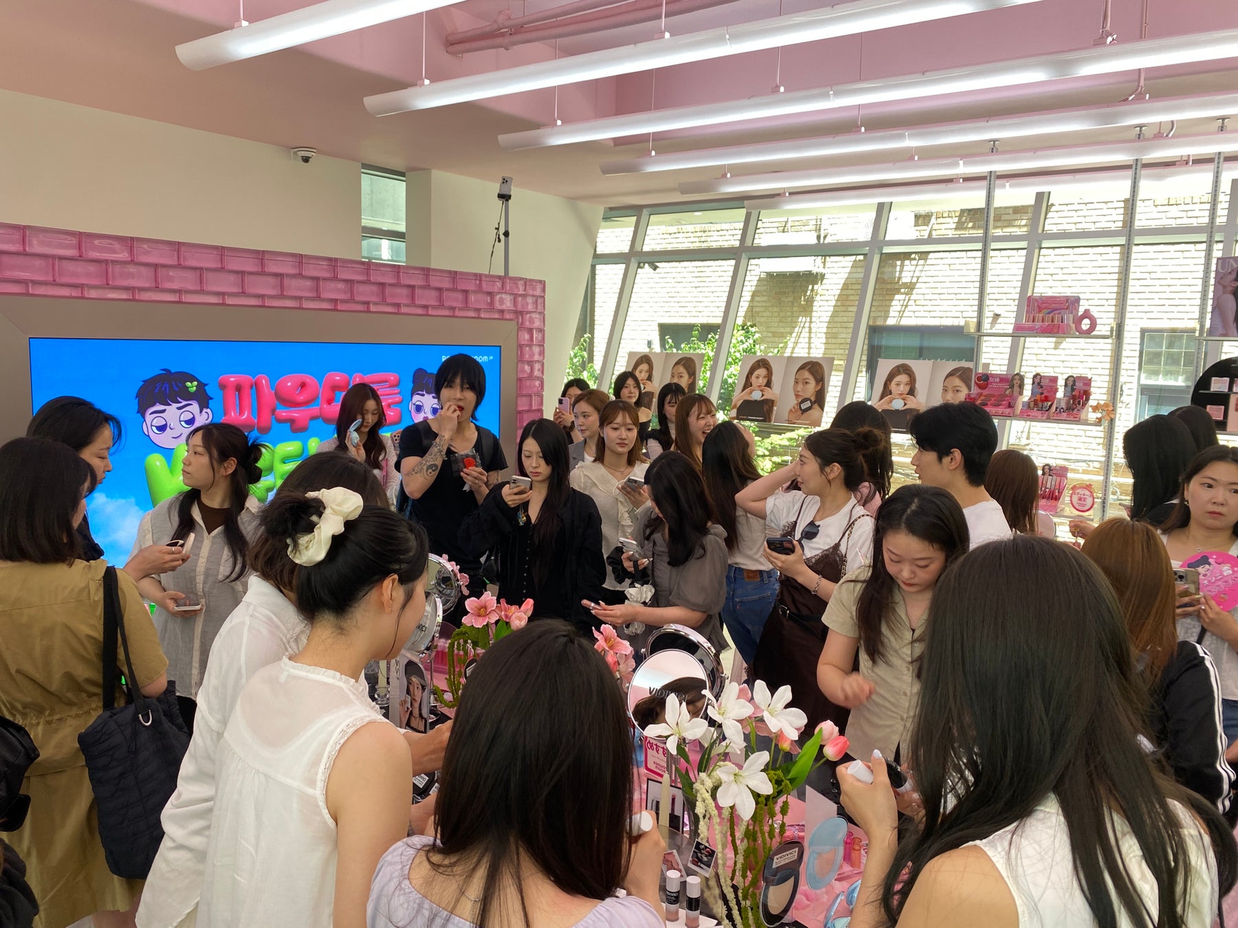 韓国のビューティーメディアプラットフォーム「パウダールーム」、日本のインフルエンサーとKビューティーブランドをつなぐ「K-ビューティー FAN-MEET UP in KOREA」を盛況のうちに終了