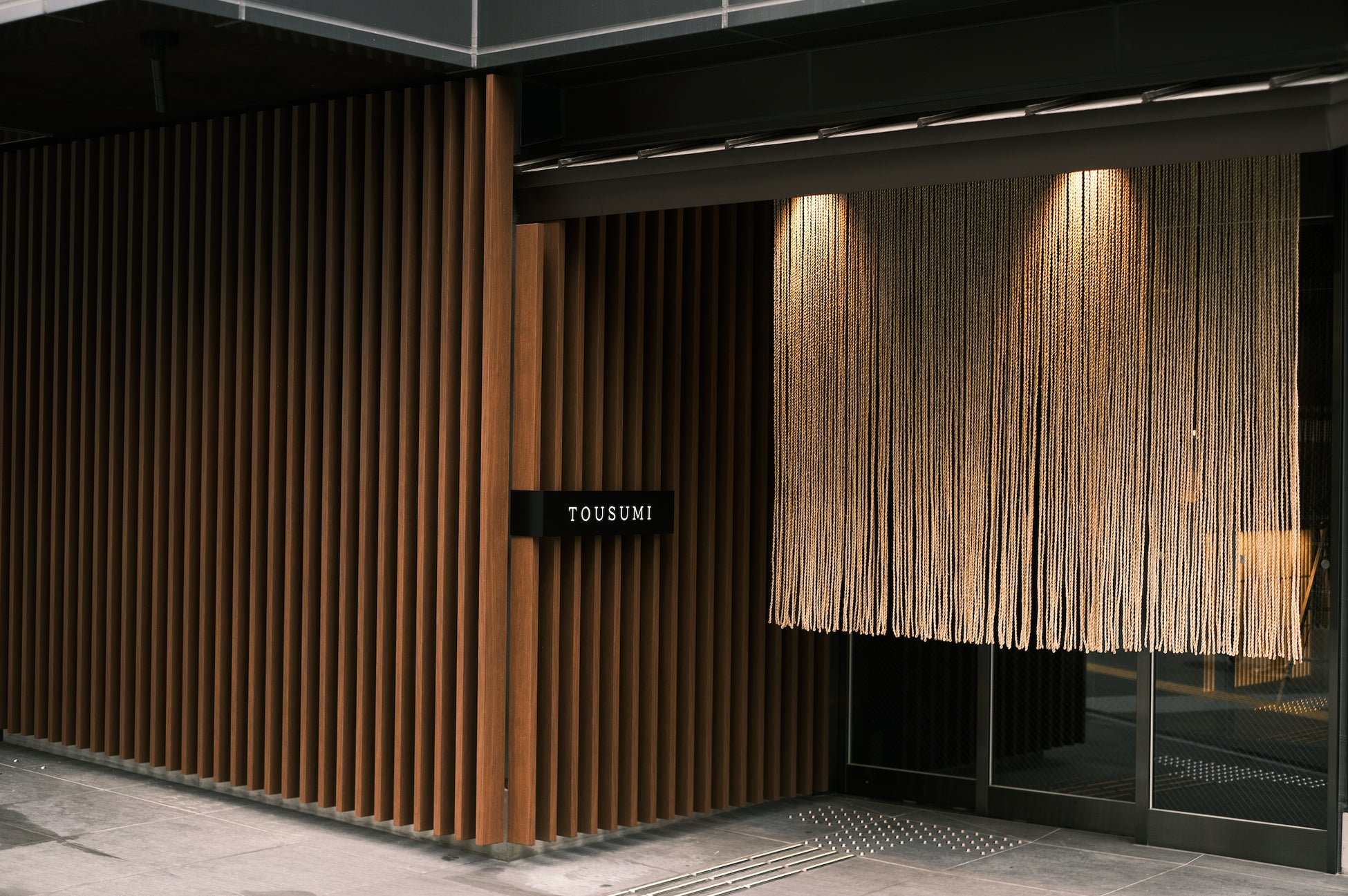 福岡・博多に、九州の手しごとと香りに包まれるCraft Art Hotel「TOUSUMI」が7月1日グランドオープン