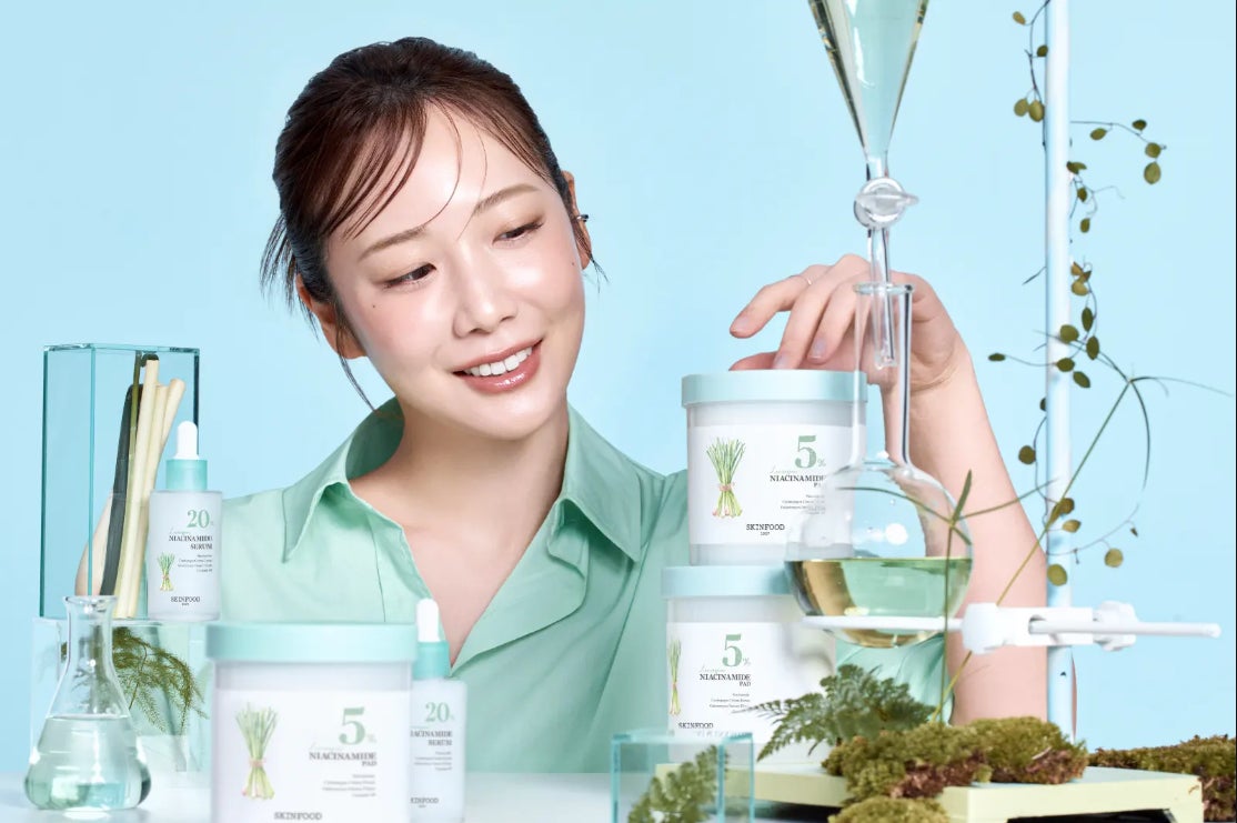 大人気美容系YouTuber「コスメヲタちゃんねるサラ」×韓国コスメブランド「SKINFOOD」共同開発！日本限定「レモングラスナイアシンアミド」が2026年7月16日（木）より待望の全国店頭販売開始