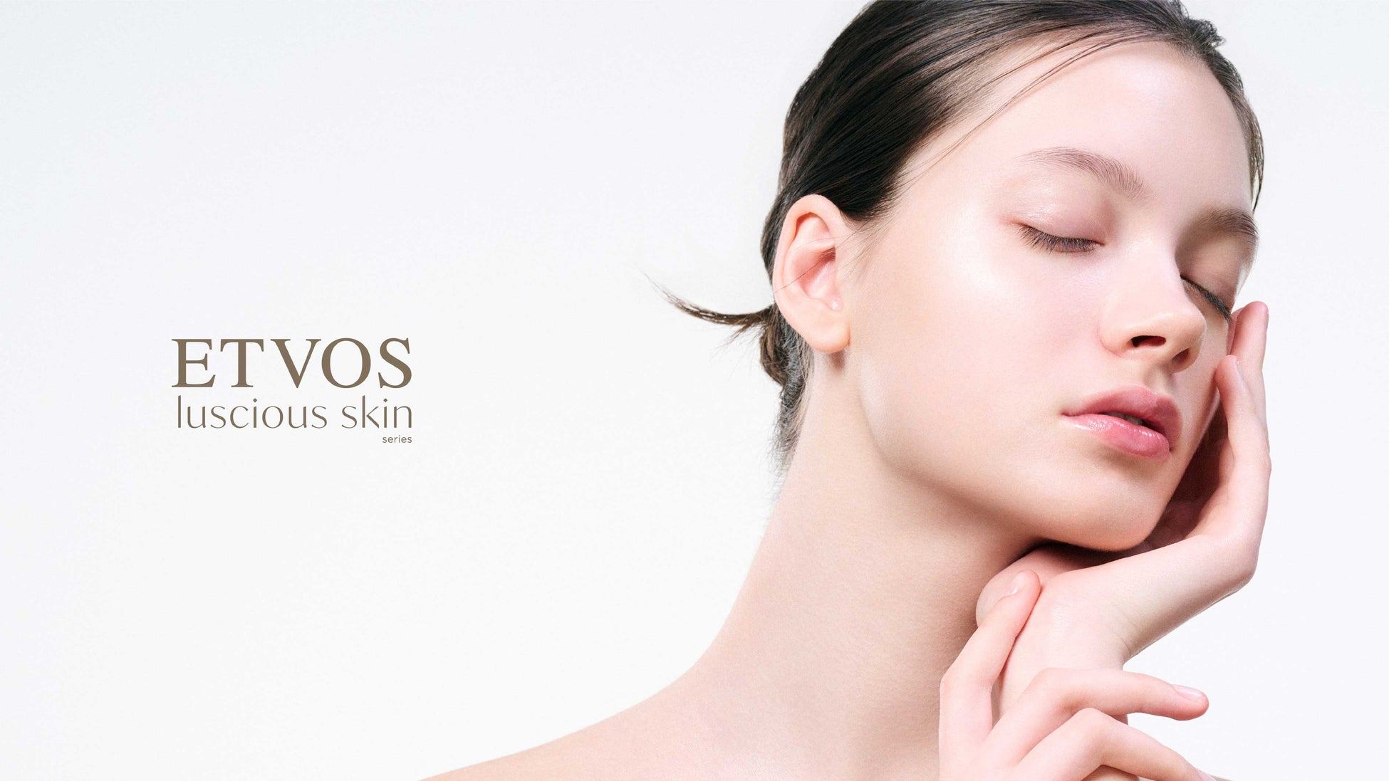 【ETVOS】5年連続敏感肌ベースメイク売上No.1※のエトヴォスより 、ベストセラー下地とハイライトバームが6年ぶりにリニューアル。独自サイエンス搭載で、スキンケア効果を進化。