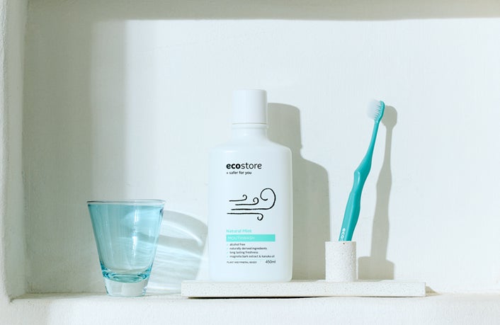 座っているのに脚はしっかり運動中 足踏み×EMS「ふみころん」販売開始
