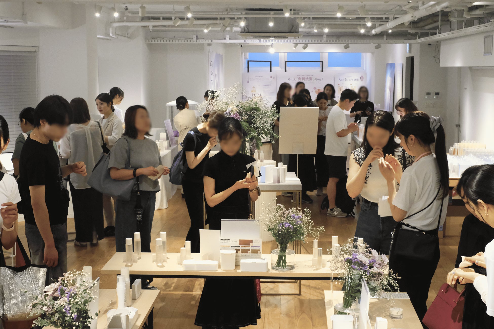 本田真凜プロデュースのコスメブランド「Luarine（ルアリン）」毛穴をぼかして、自然な血色感と透明感を与える透け感ミルキーチークが新登場！